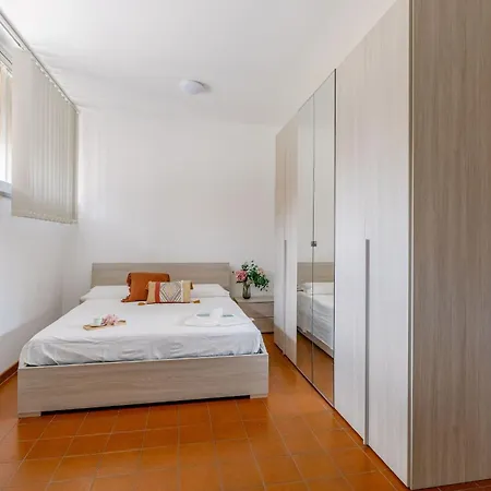 Italian Experience-fano アパート